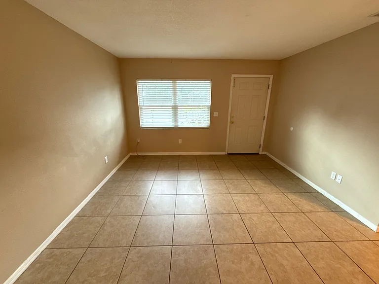 2535 E Marco Ct — Photo 14