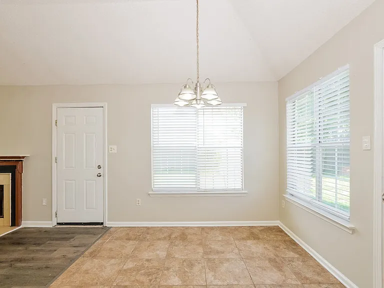7714 Spring Morning Ct — Photo 9