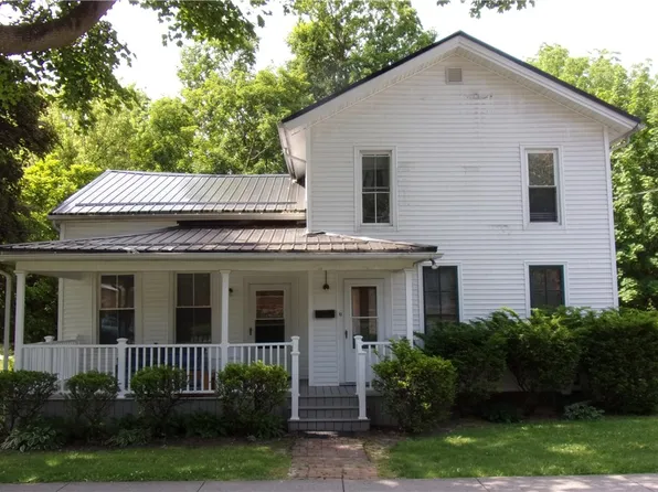 10 North St, Geneseo, NY 14454