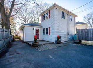 9 Old Meeting House Rd, Saugus, MA 01906