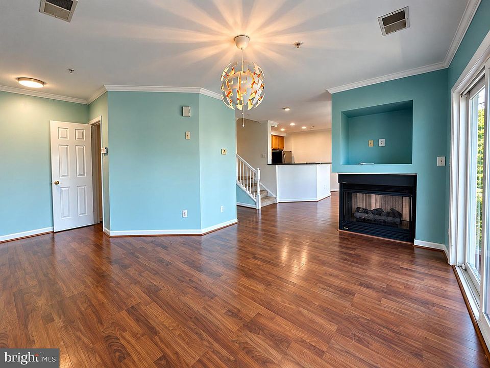1st image of 2497 Angeline Dr APT 301
