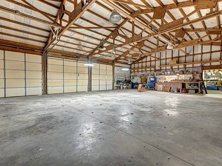 13582 S Highway 170 — Photo 36