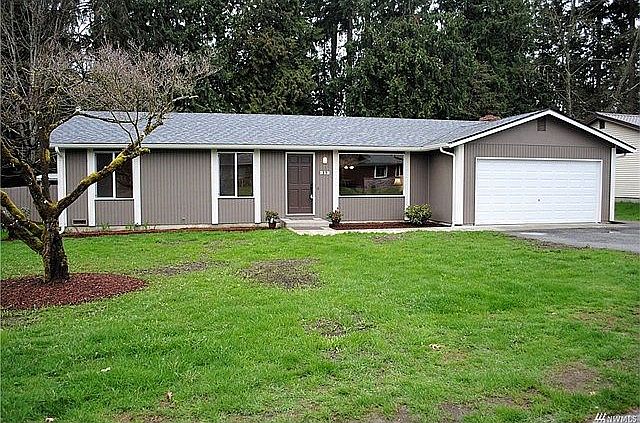 1st image of 213 NE Conifer Dr