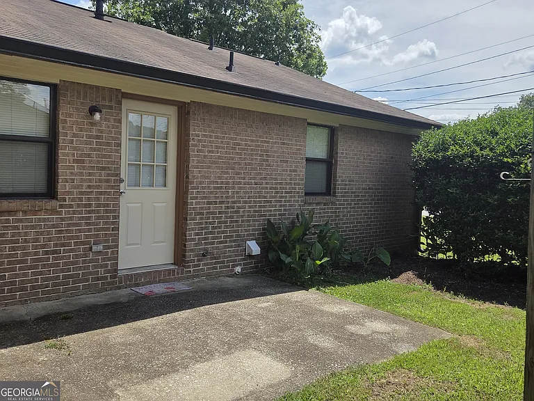 8437 Pineland Dr — Photo 5