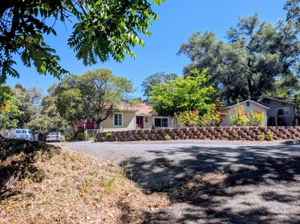 1631 Martin Dr, Auburn, CA 95603