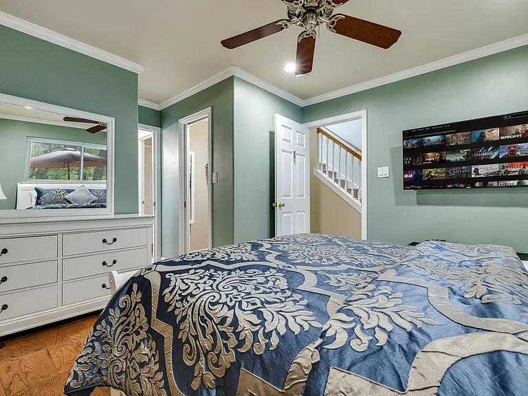 433 Ensign Ln — Photo 37