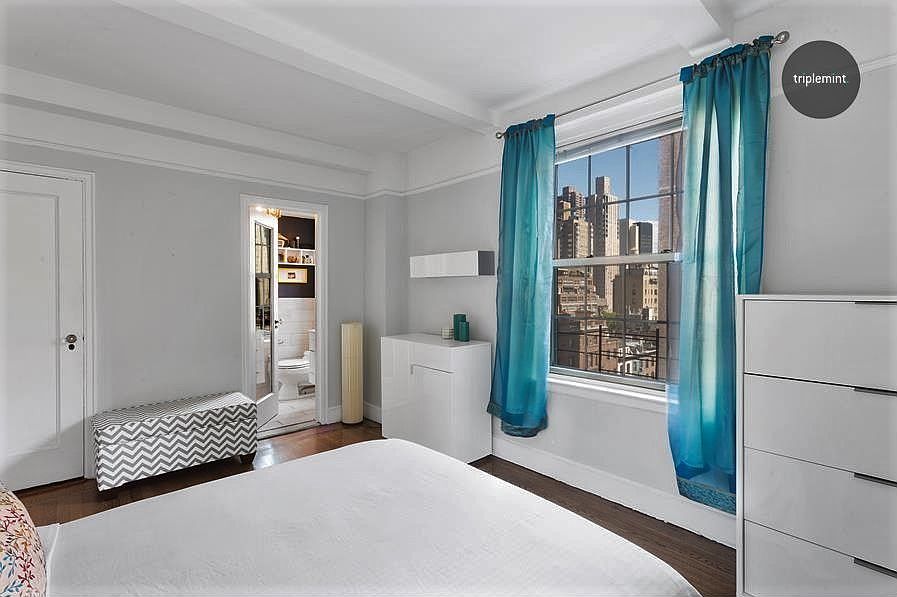 1st image of 16 Park Ave #10D