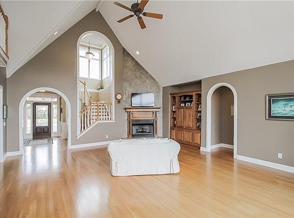 5th image of 508 Glenway Cv