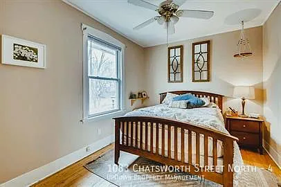 1083 Chatsworth St N #4 — Photo 23