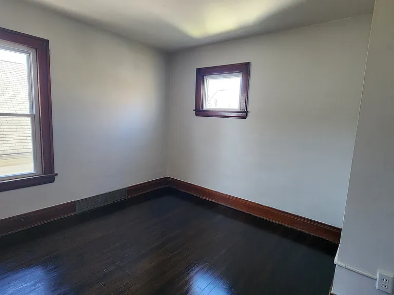 10401 Homeworth Ave #2 — Photo 5