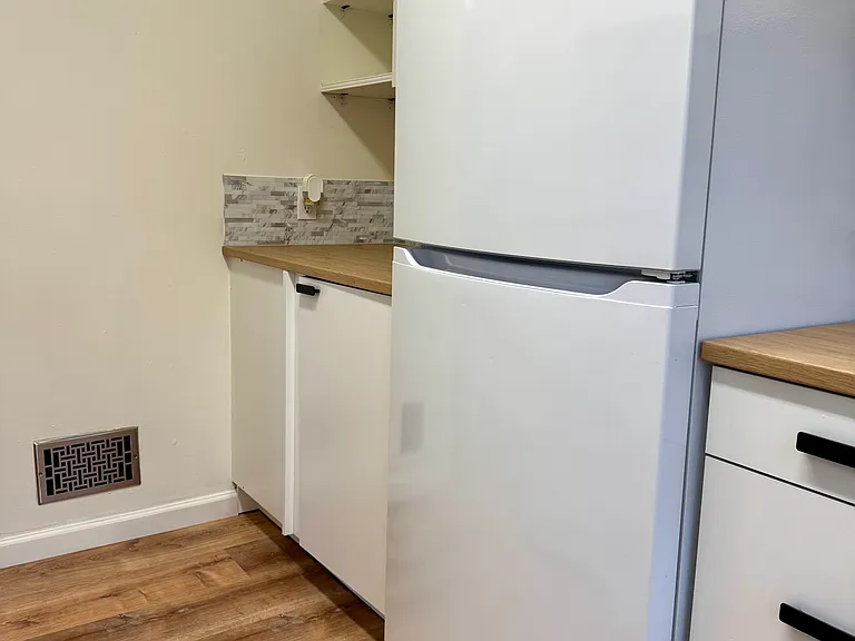 3910 NW Franklin St #A — Photo 8