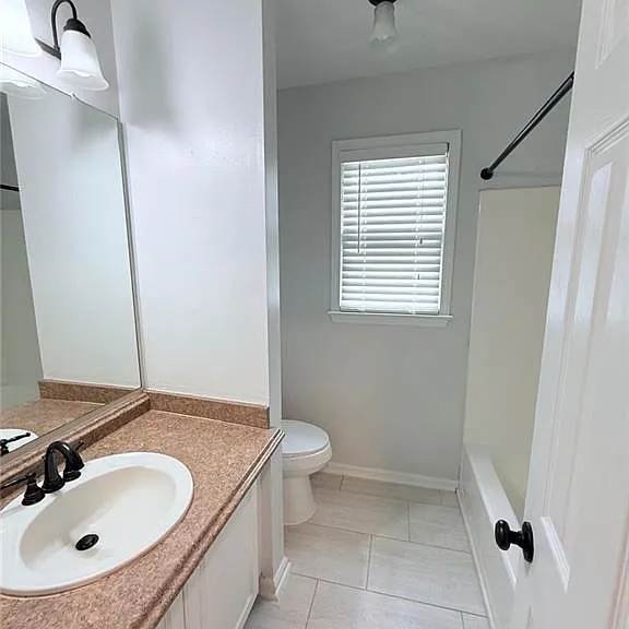 154 Camden Woods Dr — Photo 37