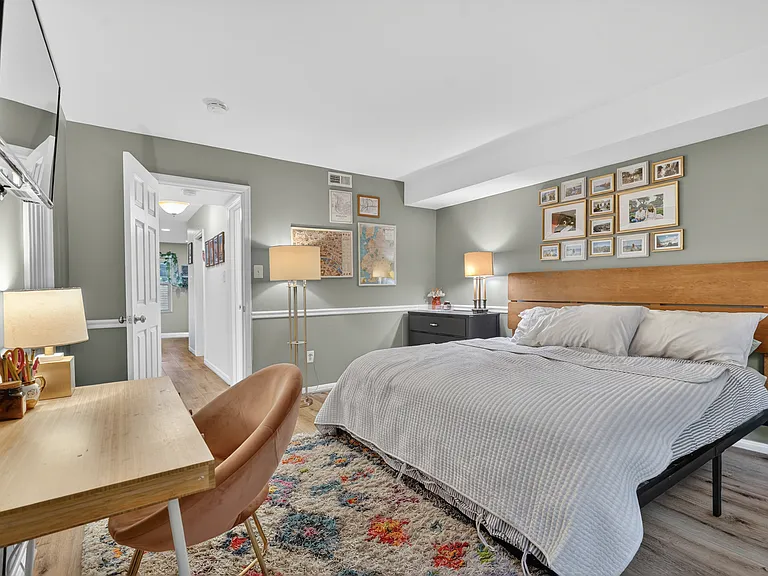29 14th St NE #29 — Photo 9