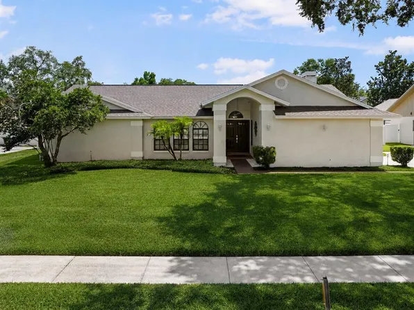 2110 Laindale Pl, Valrico, FL 33596