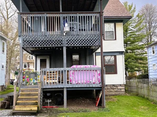 54 Berry St, Rochester, NY 14609