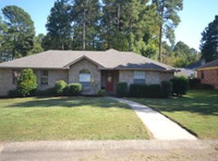2212 Live Oak, Magnolia, AR 71753