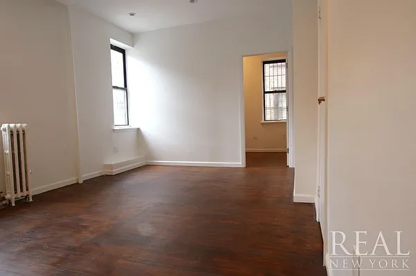 Rented by REAL New York | media 19