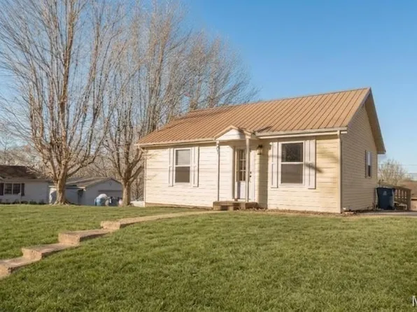 301 Cape Rd, Bloomfield, MO 63825