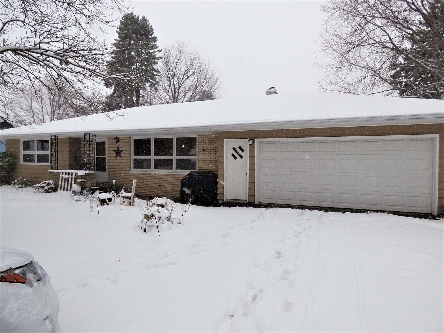 709 Wisconsin Ave, Centuria, WI 54824 Zillow