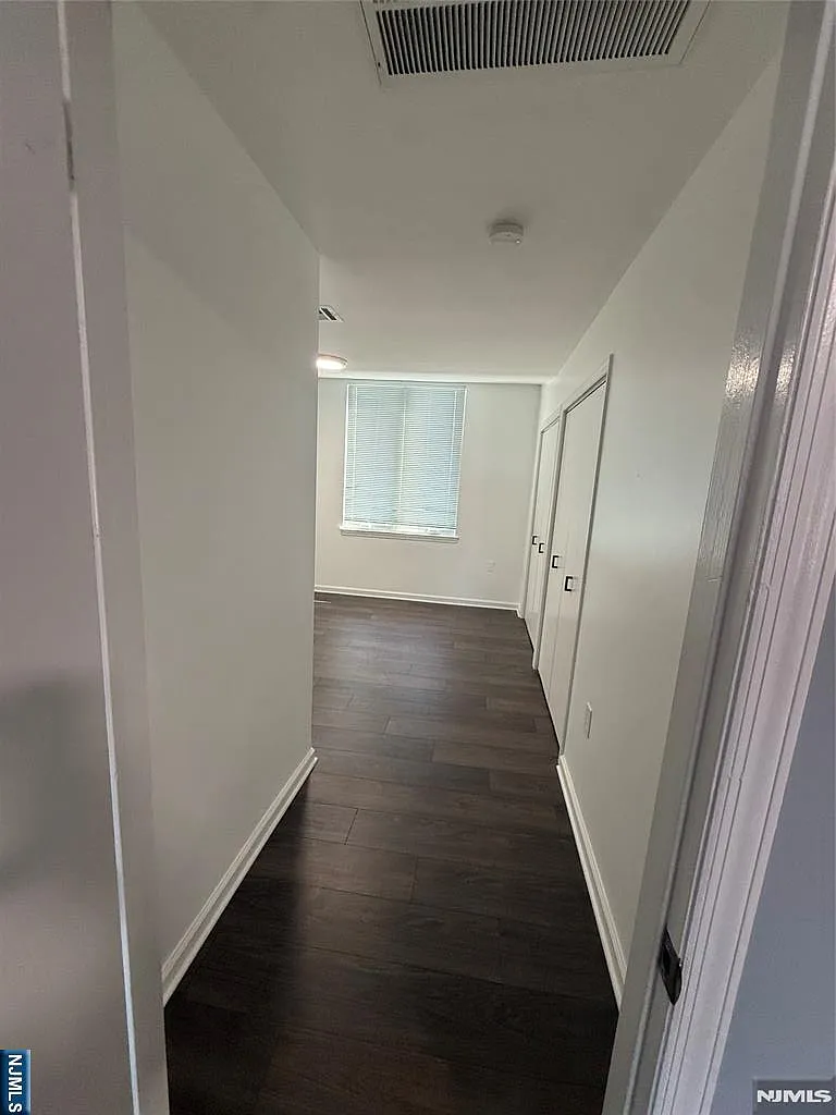 2 bed, 2.0 bath, $2,600 — Photo 2