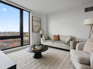 72-01 Queens Blvd #927, Woodside, NY 11377