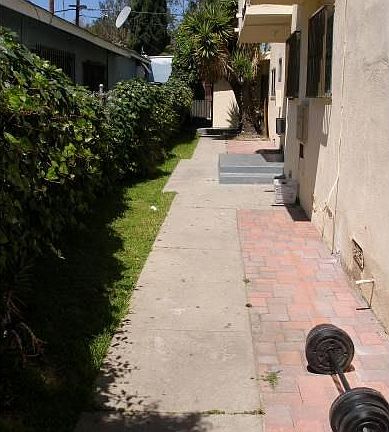 2nd image of 2043 S Bedford St APT 3