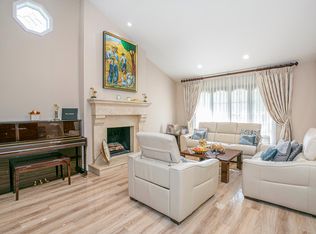 3381 N Lamer St, Burbank, CA 91504