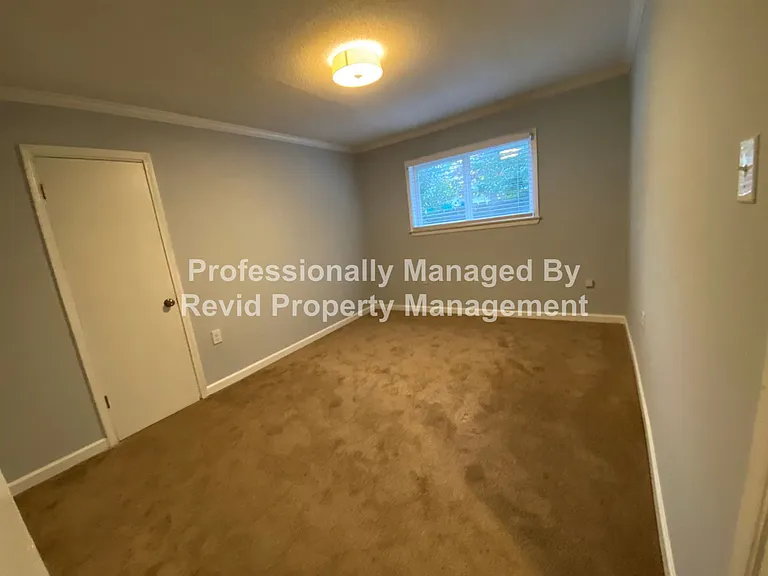 36 N. Auburndale — Photo 15