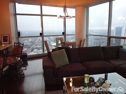 2nd image of 303 W Ohio St APT 3707
