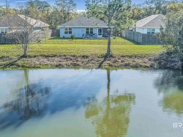 13927 Shea Cir, Foley, AL 36535