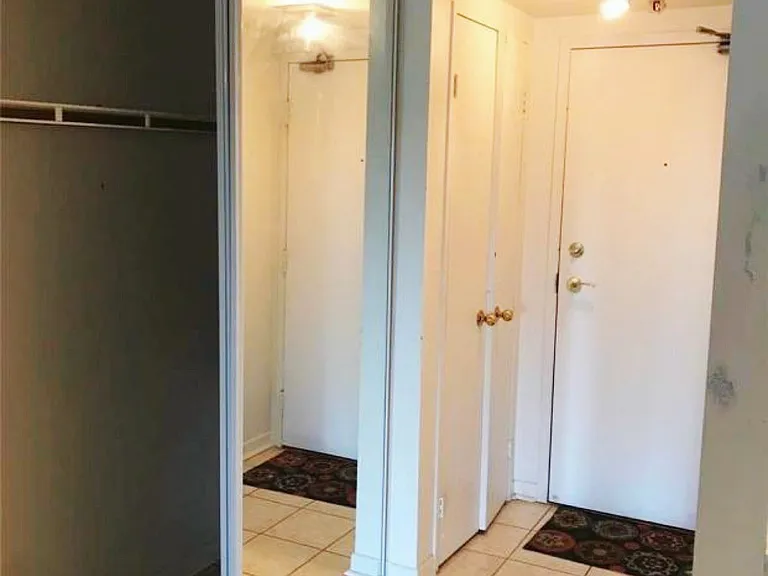 95 Prince Arthur Ave #711 — Photo 6
