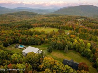 88 Minew Rd, Prattsville, NY 12468