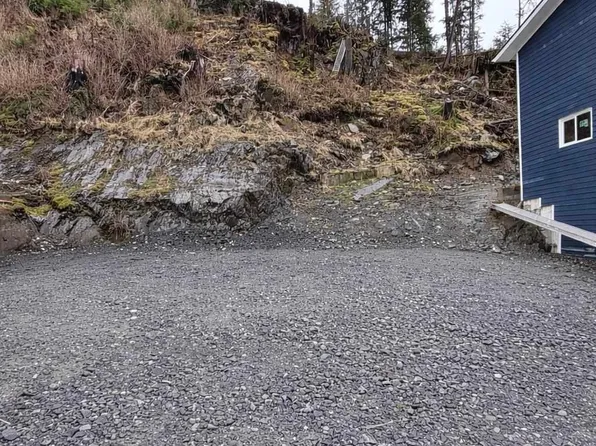 Deermount St, Ketchikan, AK 99901