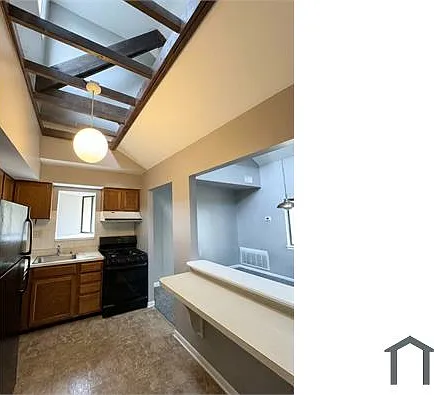 15 Suntop Ct — Photo 2