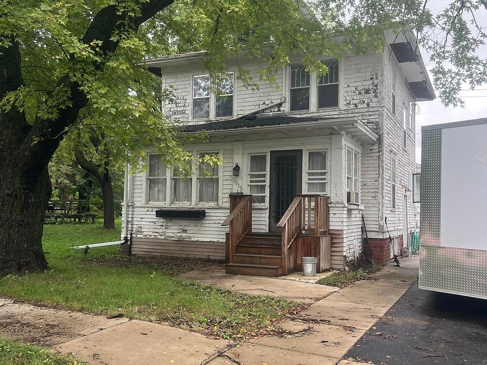 1st image of 2619 22nd St
