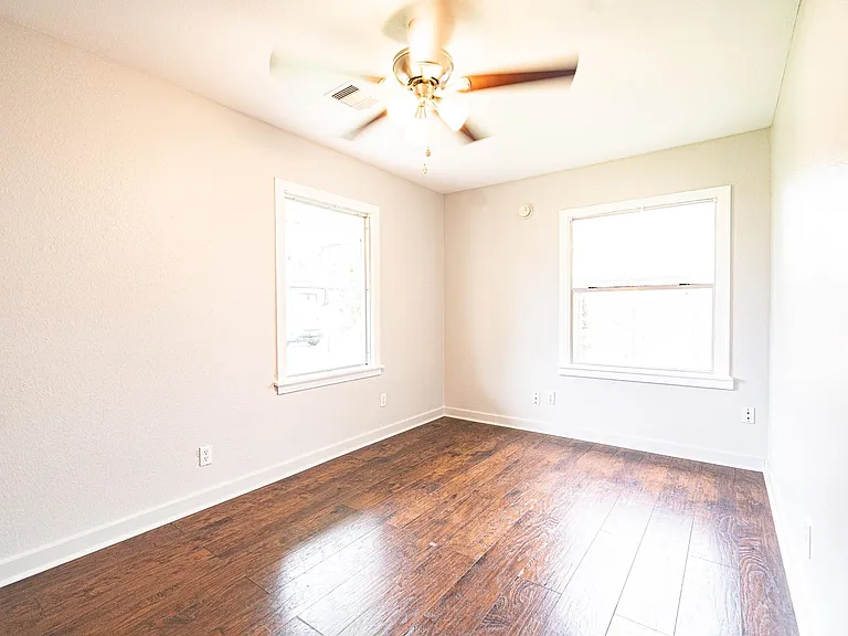 6417 Rolla St — Photo 17