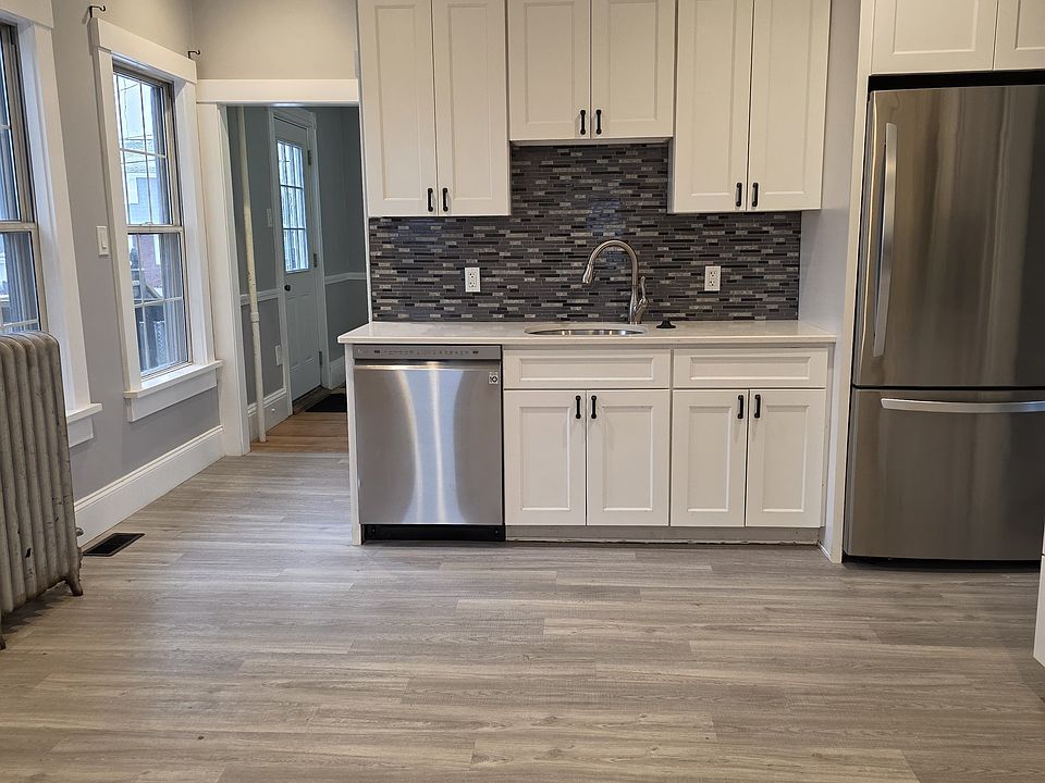 1st image of 26 Highland Ave #1