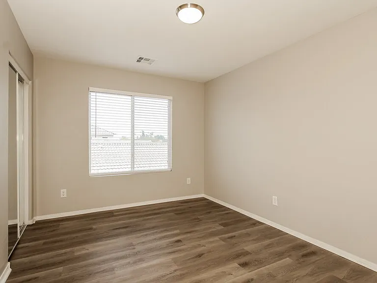 1626 E Aspen Ave — Photo 13