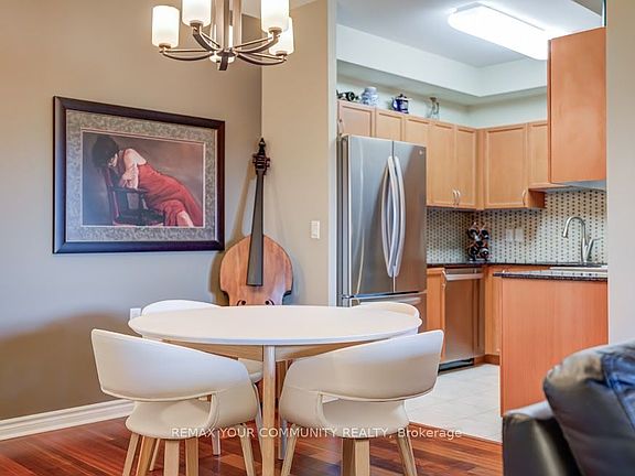 5th image of 15450 Yonge St #414