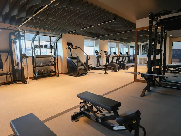 430 Main Street image 13 of 15