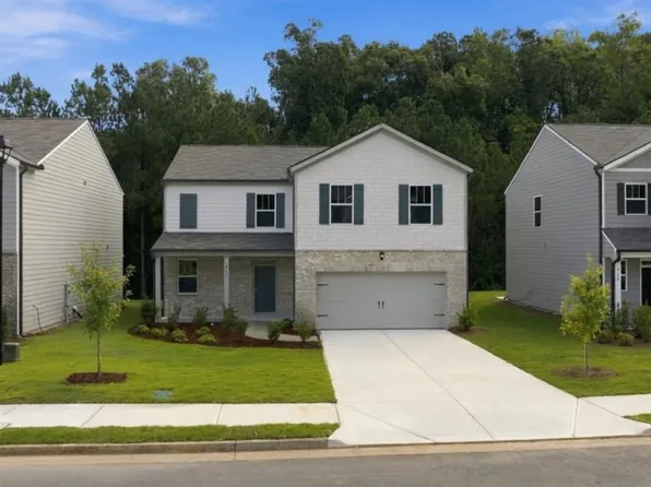 8172 Coldstream Dr, Fairburn, GA 30213