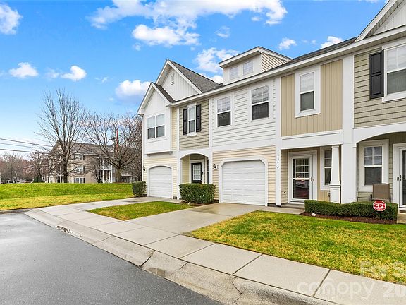3rd image of 13614 Calloway Glen Dr