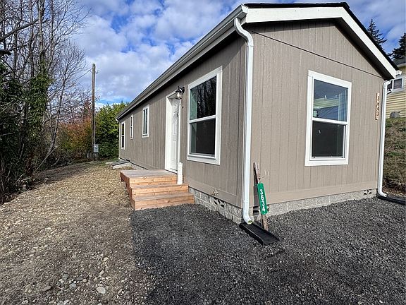 2nd image of 3634 W Madrona
