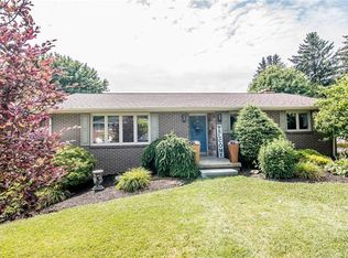 708 Valeria Dr, Canonsburg, PA 15317