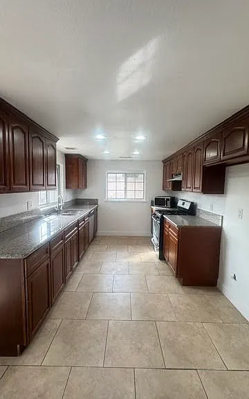 716 N Brampton Ave — Photo 10
