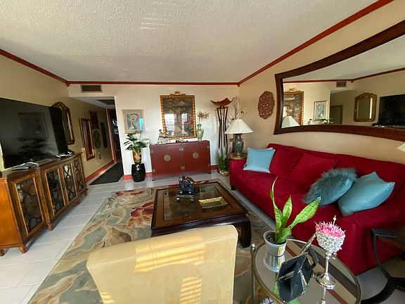 5th image of 270 Wellington Cir #J-2700