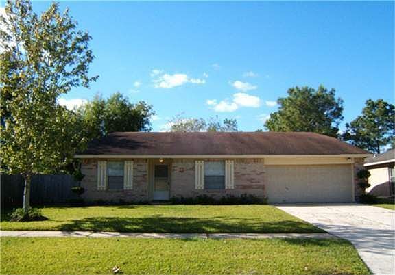 1st image of 107 Brookdale Dr