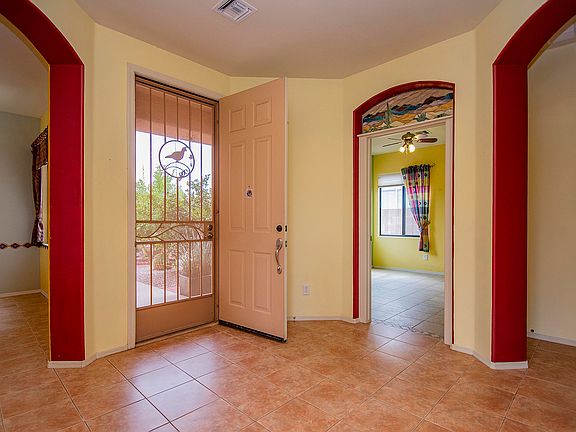 3rd image of 167 E Calle De La Semilla