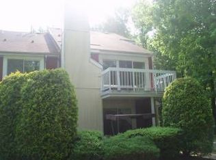 8 Sassafras, South Brunswick, NJ 08852