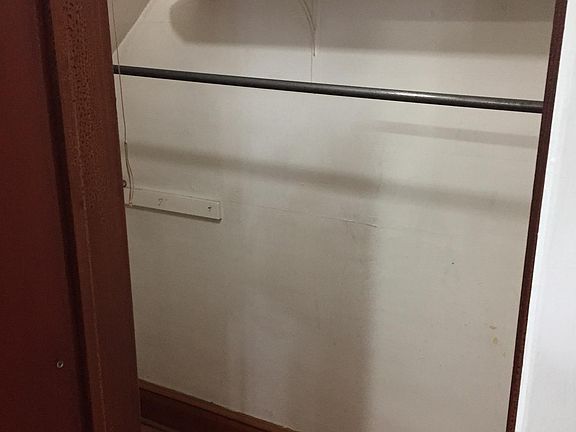 3rd image of 47 Forest Ave #1